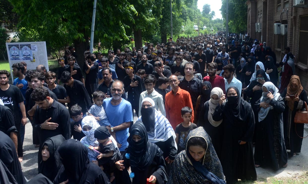 The procession of Tazia and Alam took out in the midst of mourning