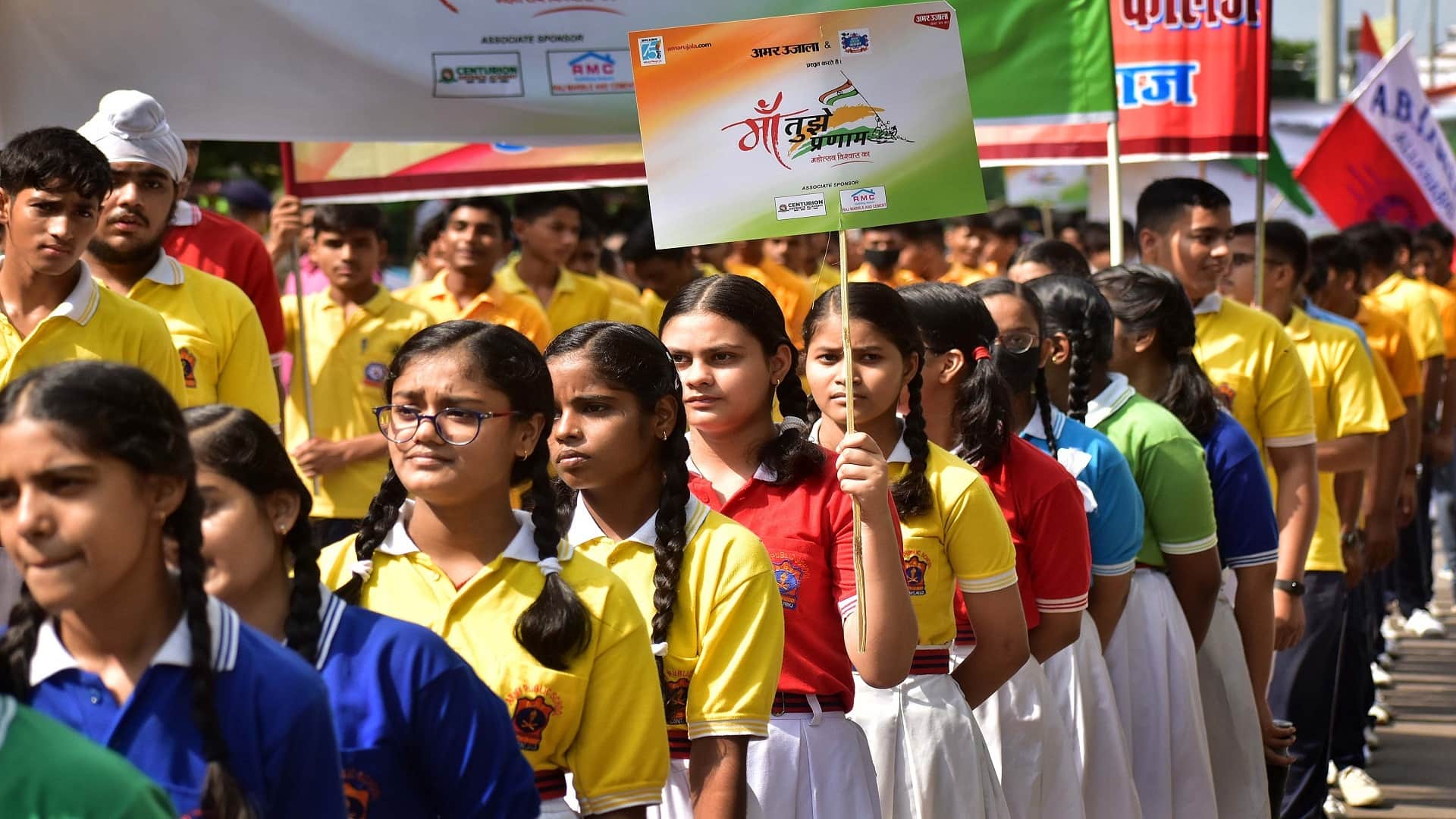 Tiranga yatra taken out in the city by Amar Ujala Foundation