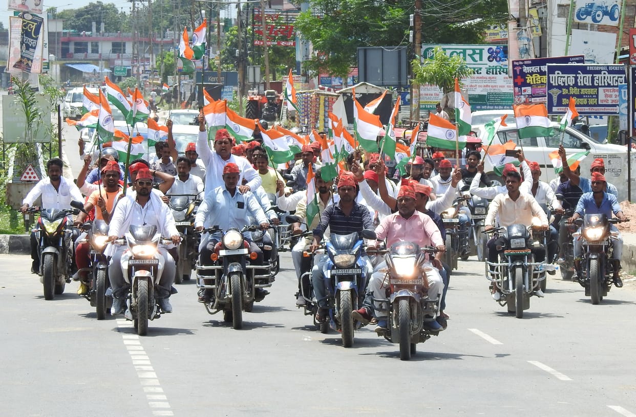 samajwadi party conduct tiranga rally