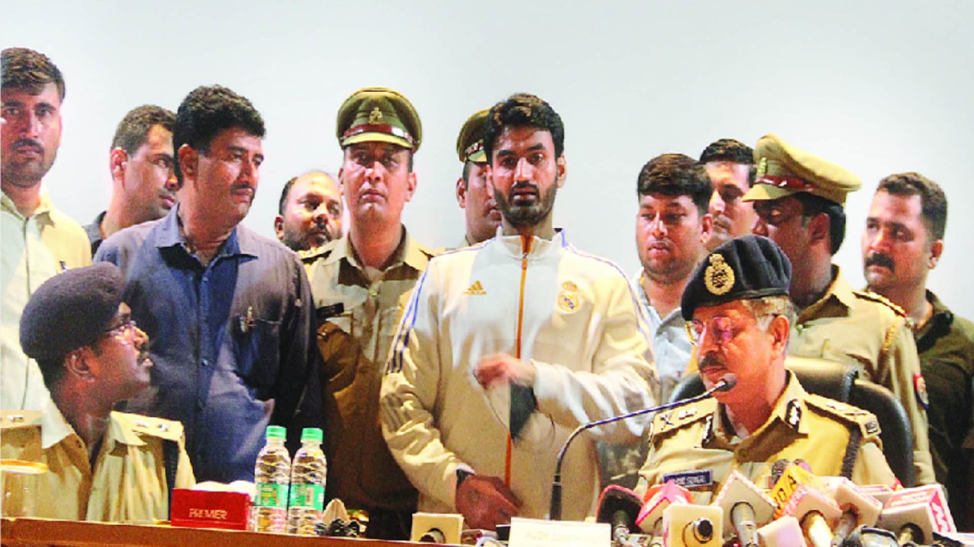 Shrikant Tyagi Omaxe Society resident Shrikant Tyagi s mining business from Purvanchal to Uttarakhand