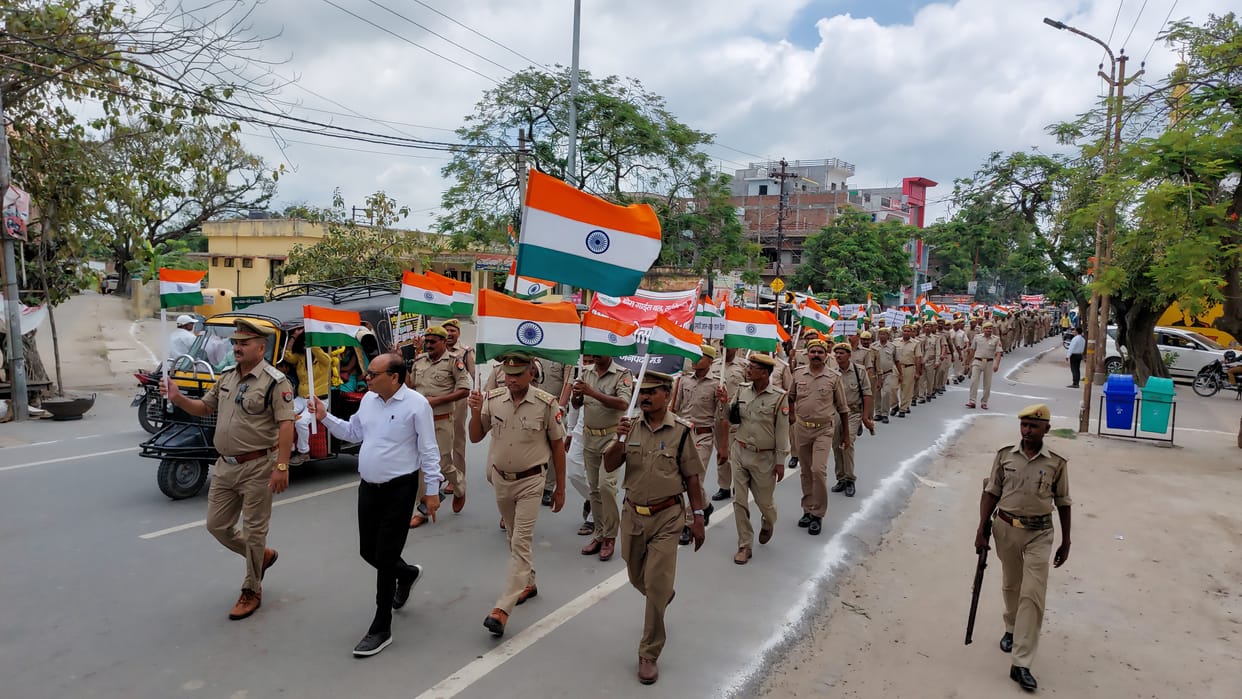 patriotic songs resonated with tricolor yatra