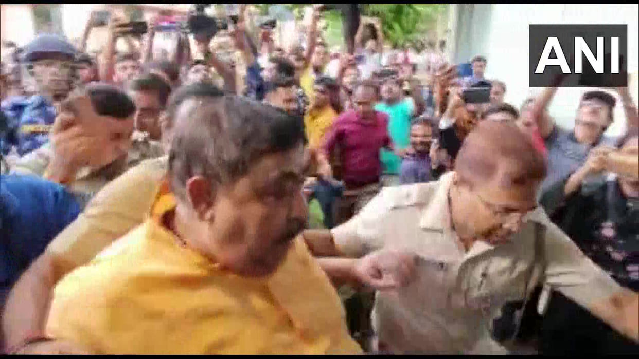 CBI court extends judicial custody of TMC's Anubrata in cattle smuggling case