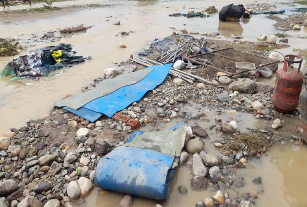 Dehradun Weather News: Heavy rainfall in vikasnagar, see disaster photos