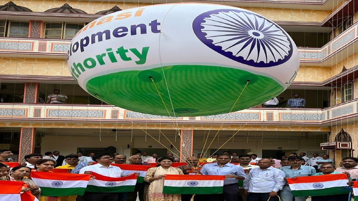 Air balloon launch in the city will tell the story of freedom at six places in varanasi