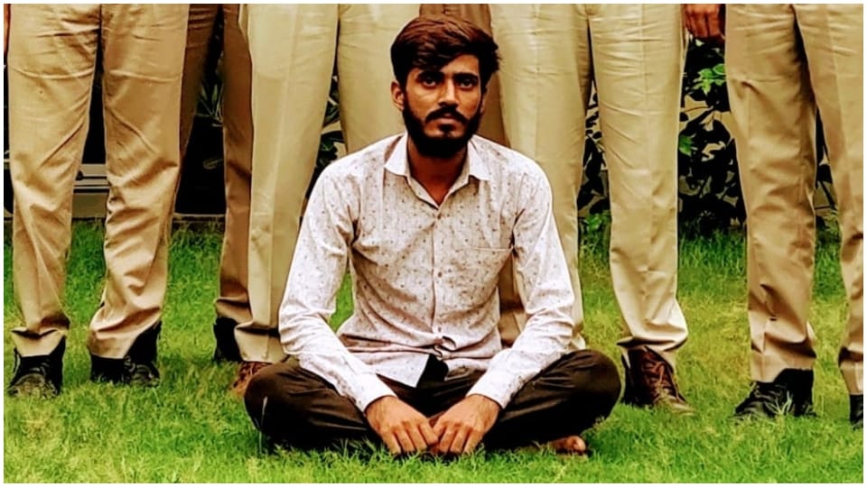 Lover Strangled Married Woman Illicit Relationship In Jalore