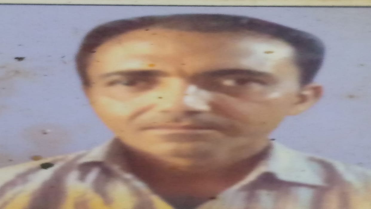 DCM collided at high speed driver died on the spot in varanasi