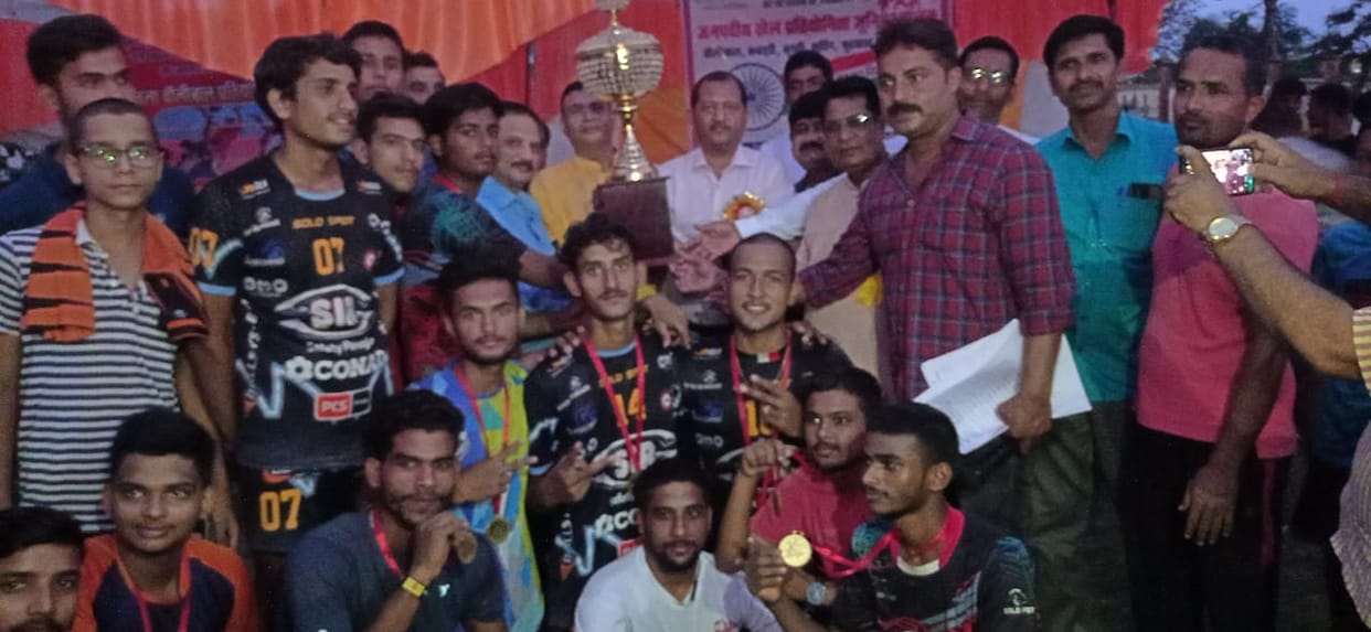 The winner of the volleyball competition became the stadium by beating Patna