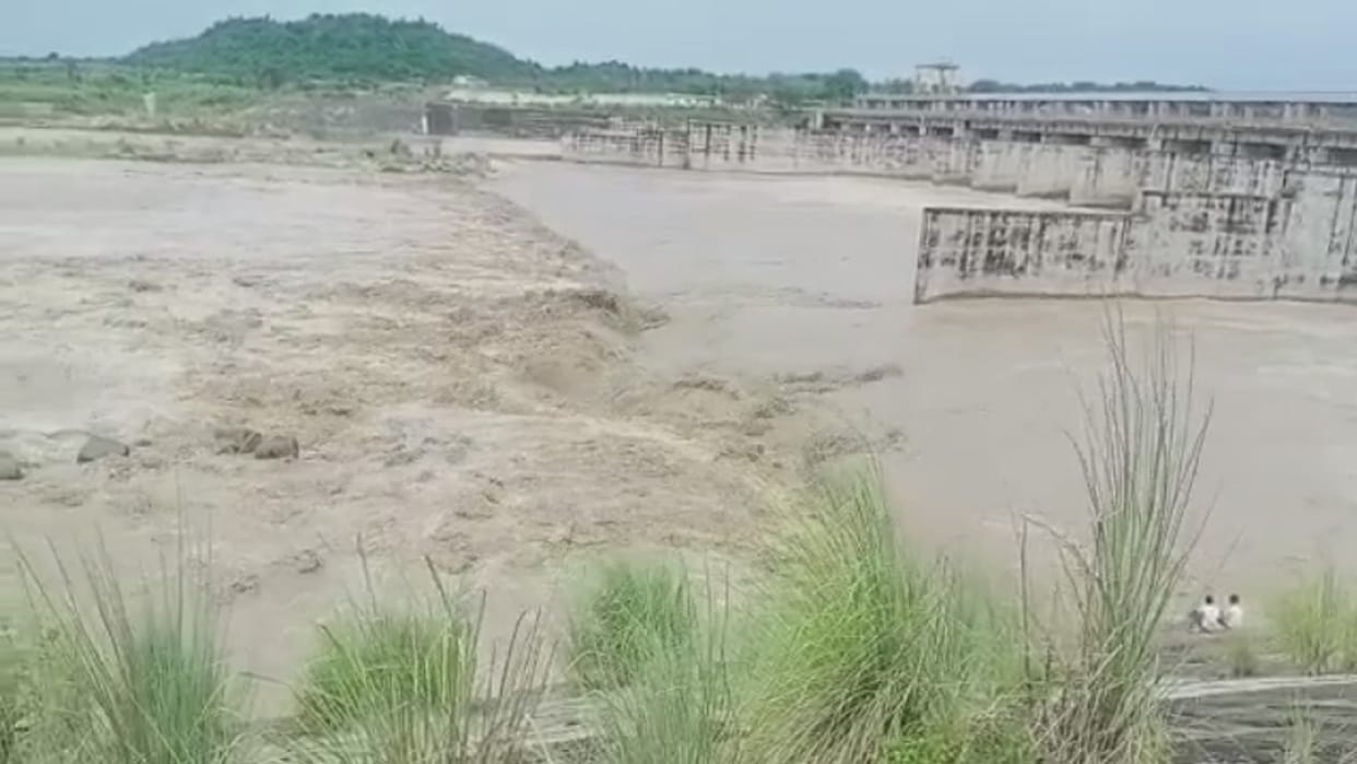 Saharanpur News: water level is increasing continuously in Yamuna River