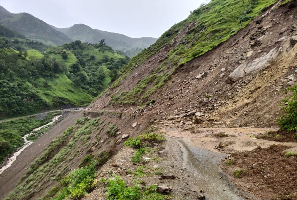 Dehradun Weather News: Heavy rainfall in vikasnagar, see disaster photos