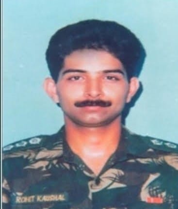 Doctor sister dedicated book to martyr brother, Kurukshetra