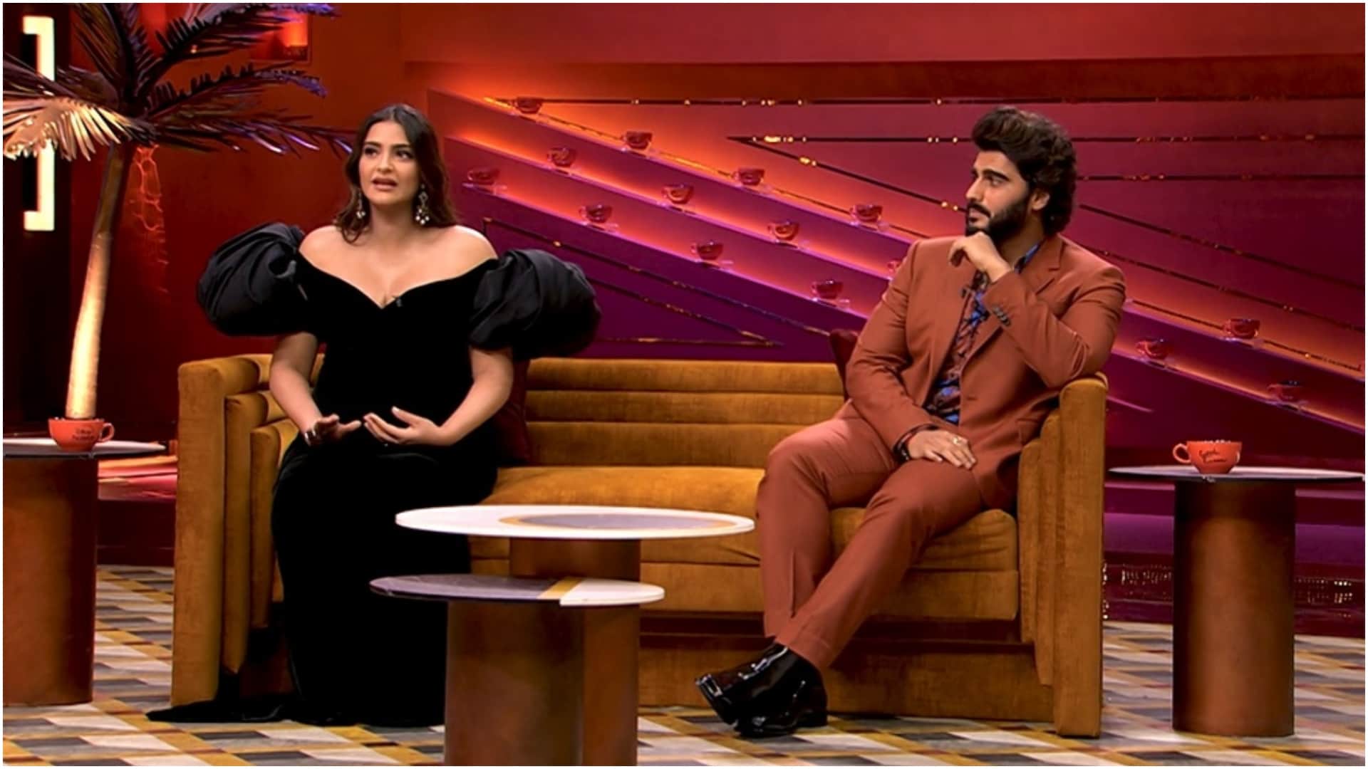 Koffee With Karan 7 karan Johar show Sonam Kapoor was surprised when paparazzi did not showed up at airport
