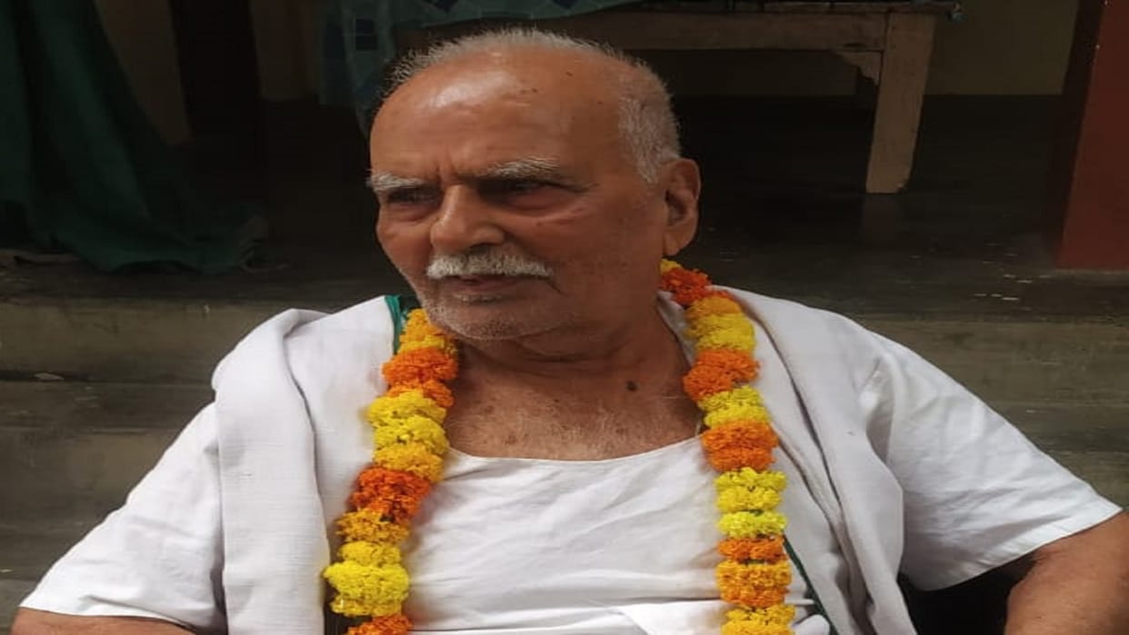 When Hundred year old freedom fighter narrated the story of freedom struggle in varanasi