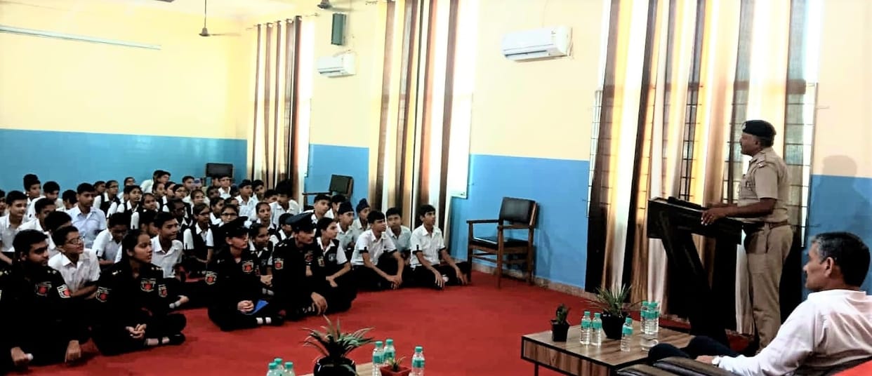 Tell the rules of traffic to the students, Kurukshetra