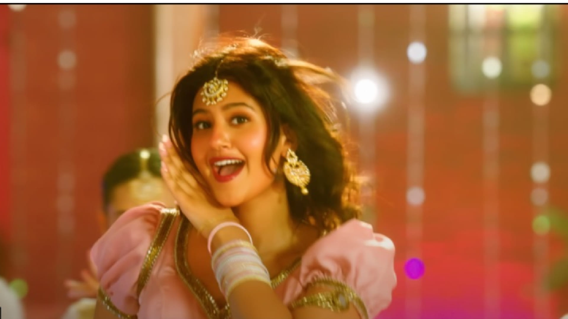 Anjali Arora gave a befitting reply to the trollers shared video of Sumona Chakravarti The Kapil Sharma Show