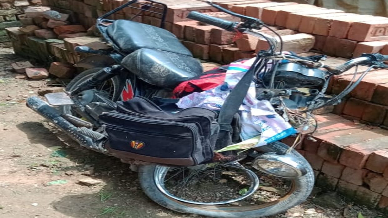 Husband wife killed in an Accident while returning after tying rakhi in varanasi