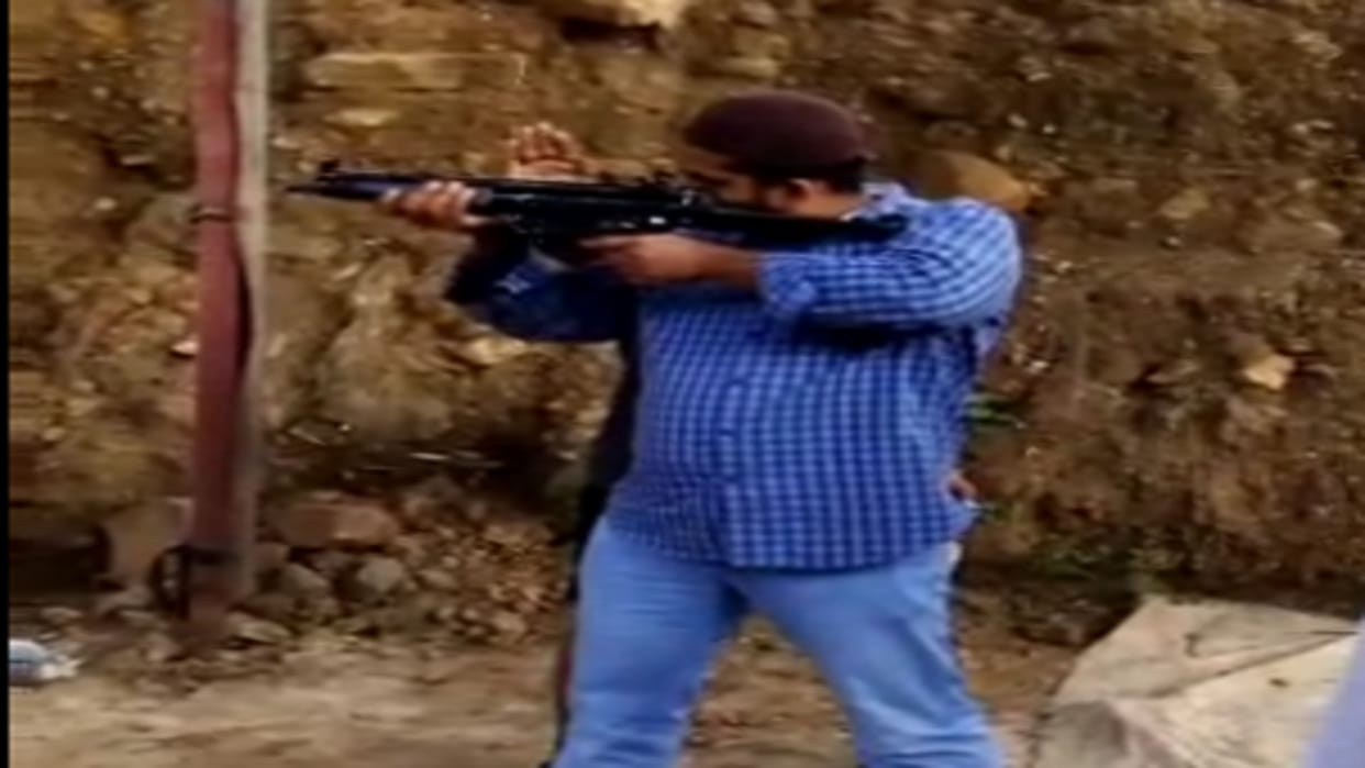 Varanasi youth firing video viral in varanasi action intensifies