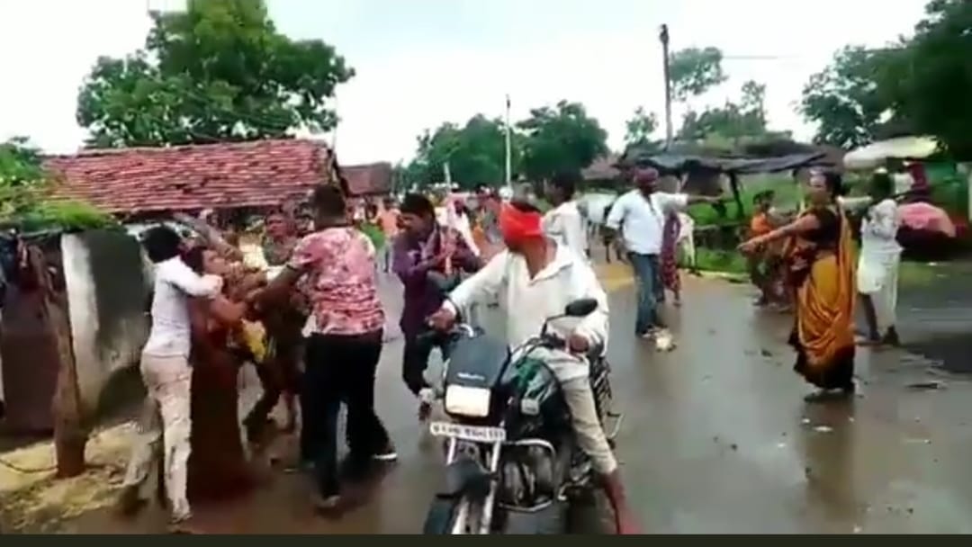MP News: Woman stripped and beaten with sticks in Jhabua, four arrested