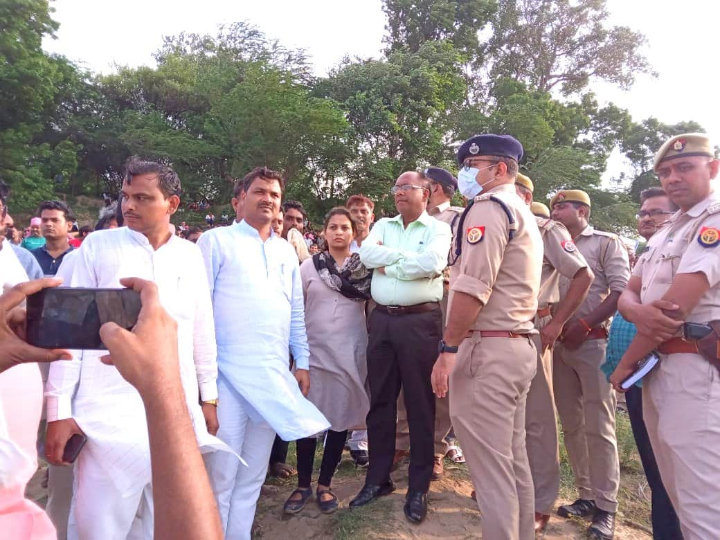 Banda Boat Accident, The negligence of the district administration was heavy, 32 still missing