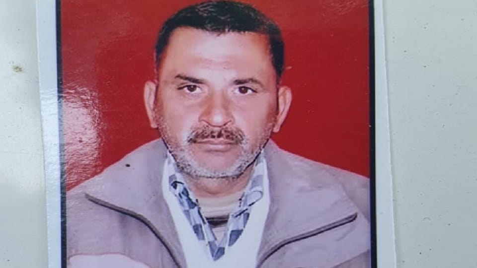 Amroha News Farmer died due to electrocution while working in field
