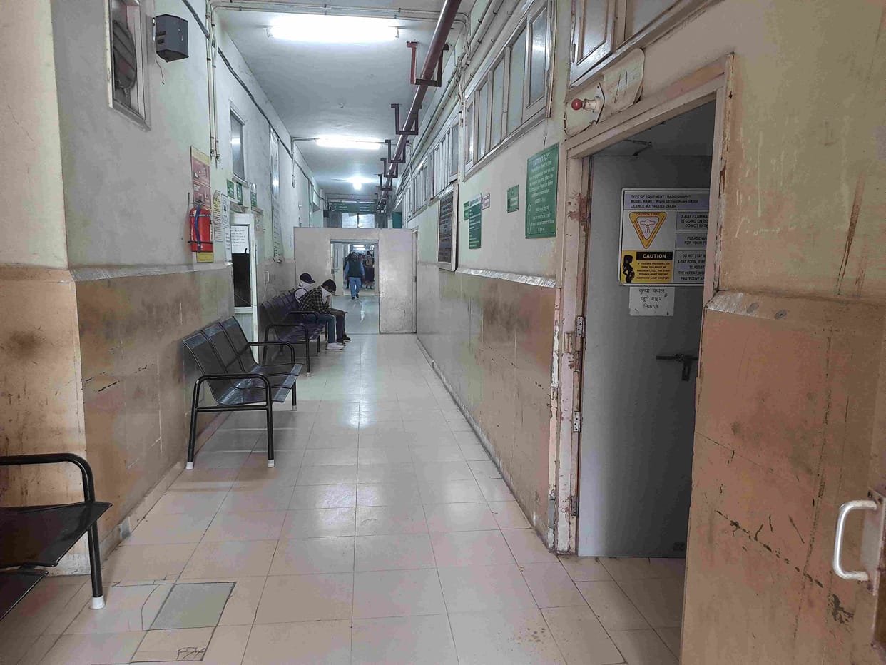 X-ray machine damaged in civil hospital for 13 days, patient upset