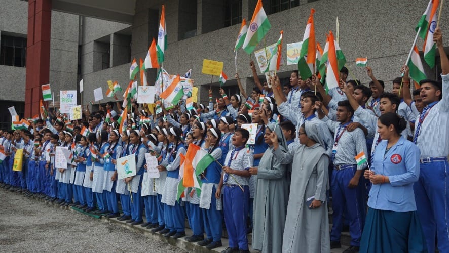 Students took out tricolor rally