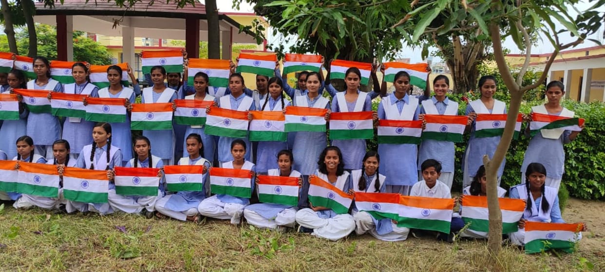 The area became full of patriotism due to the tricolor yatra