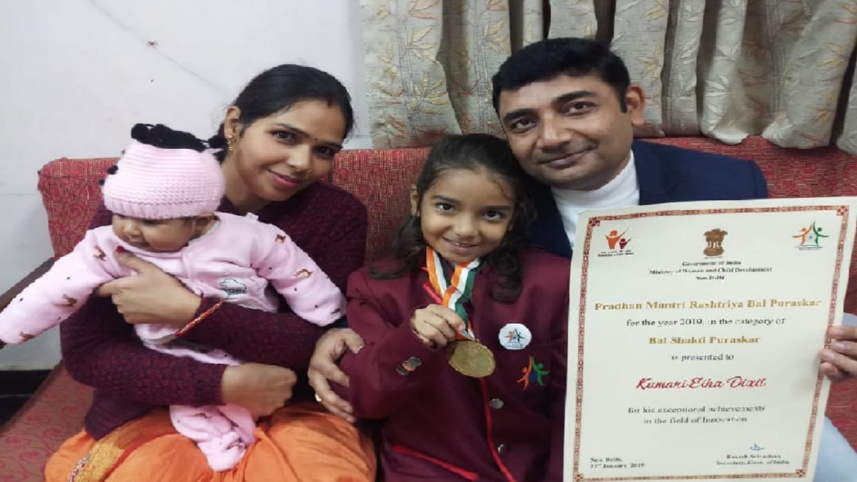 Father Kuldeep Sharma of Eiha Dixit to play opposite Amitabh Bachchan in KBC 14