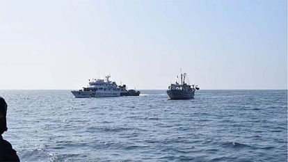 Pakistani Navy rescues 9 Indian crew members after vessel capsizes in Arabian Sea