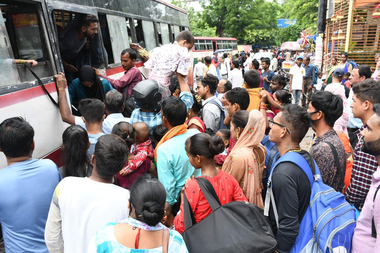 Passenger crowd in bus