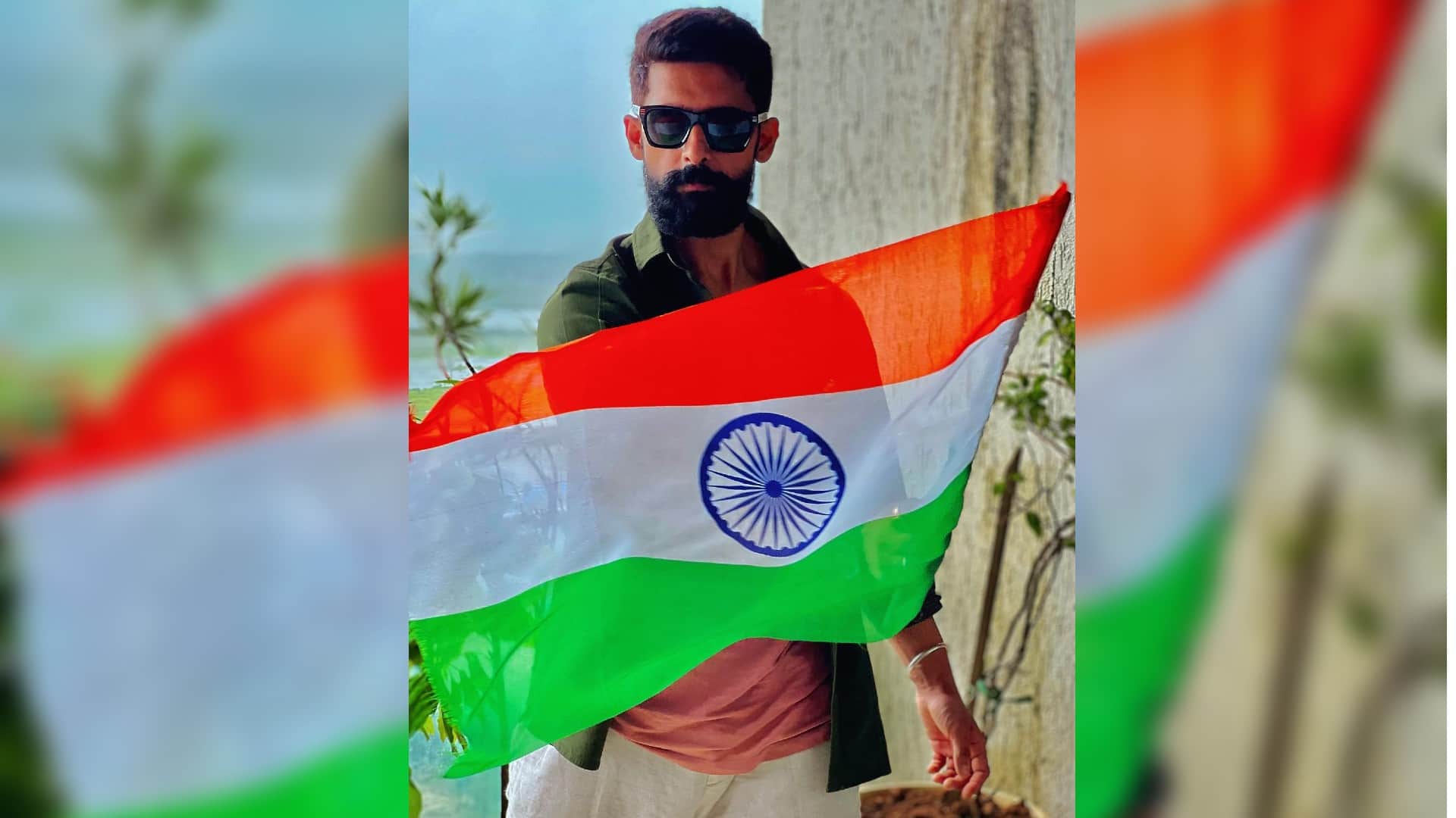 Photos Of The Day: mouni roy Hot Look urvashi rautela  latest glamorous pics celebrity update in 10 pictures