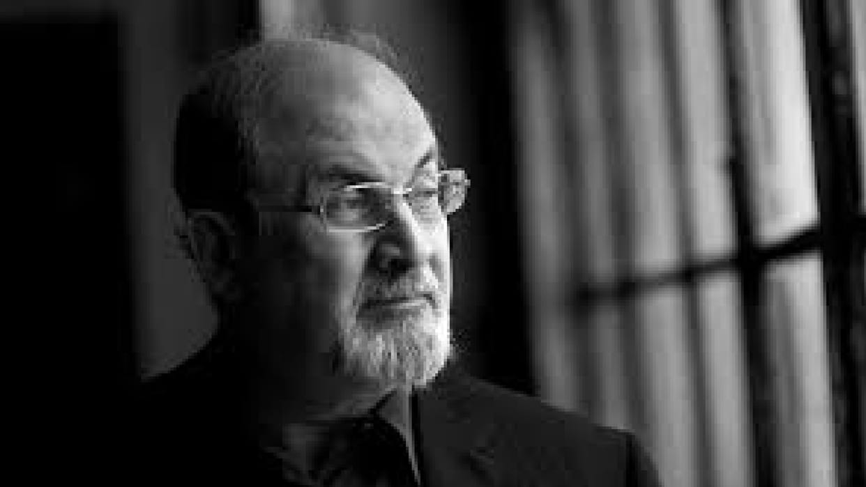 Salman Rushdie Attacked: Fanatics also targeted these people, Taslima Nasreen is still hiding