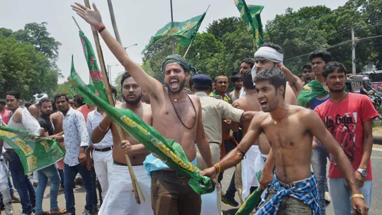 Bihar: Nitish got challenges with tejasvi, Know the future of alliance, how many days will government Work?