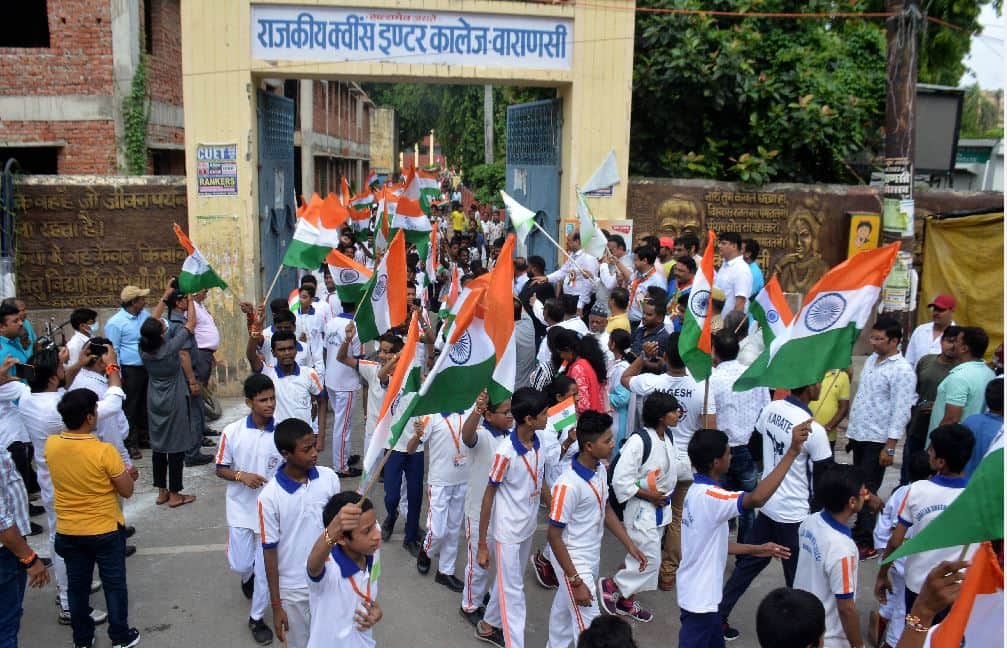 Maa Tujhe Pranam amar ujala tiranga yatra in varanasi raised spirit of patriotism