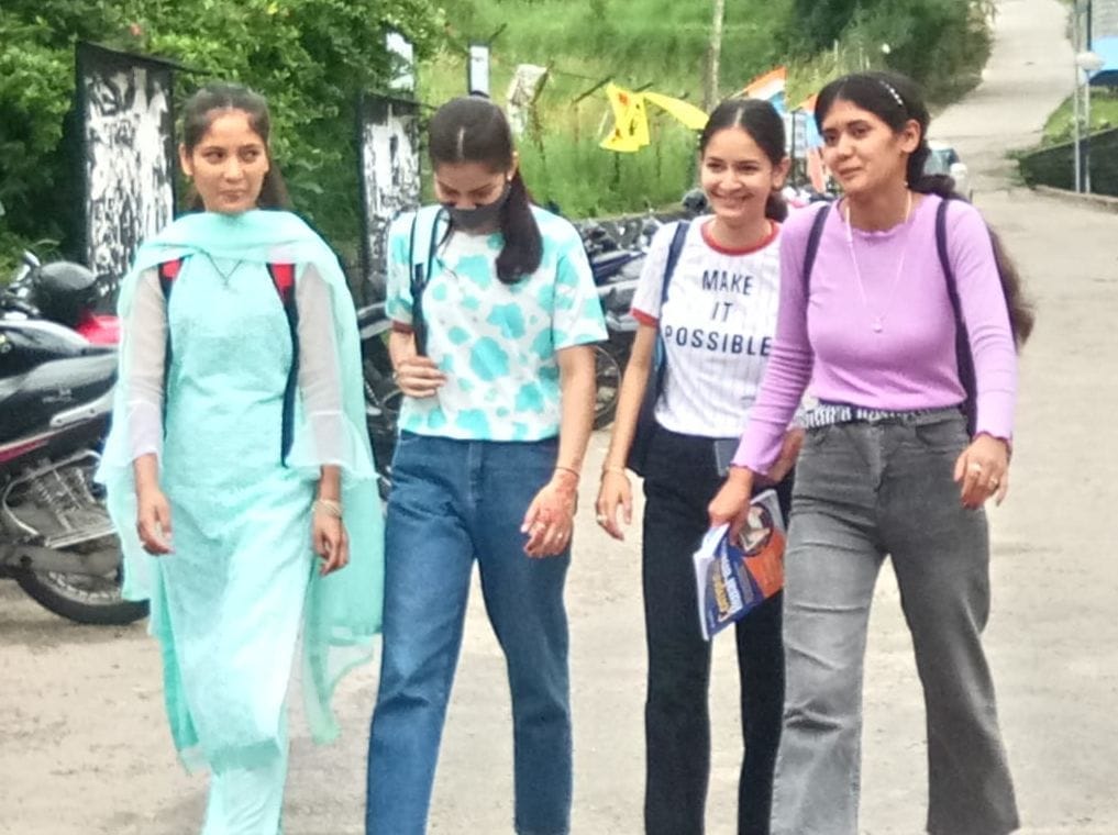 mandi news himachal news journalism course not admission jogindernagar college