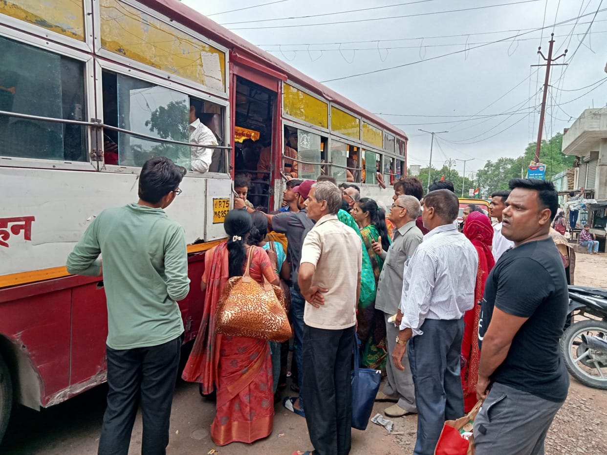 Fewer buses, more passengers, fight for seats