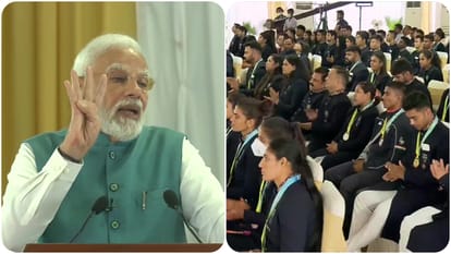 Prime Minister Narendra Modi interacted with the Indian contingent that participated Commonwealth Games 2022
