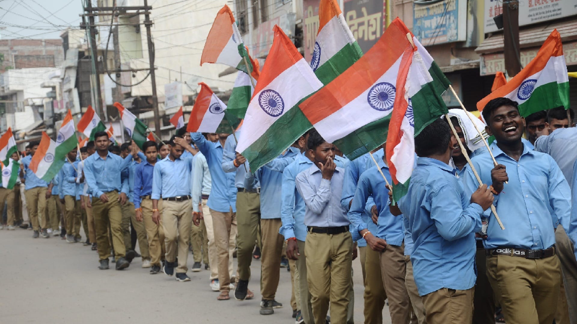 Maa Tujhe Pranam: passion shown in the Tiranga yatra of Amar Ujala Foundation