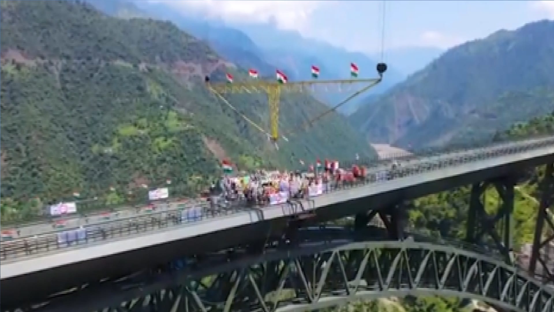 worlds highest rail bridge in Jammu and Kashmir both ends of rail bridge jointed