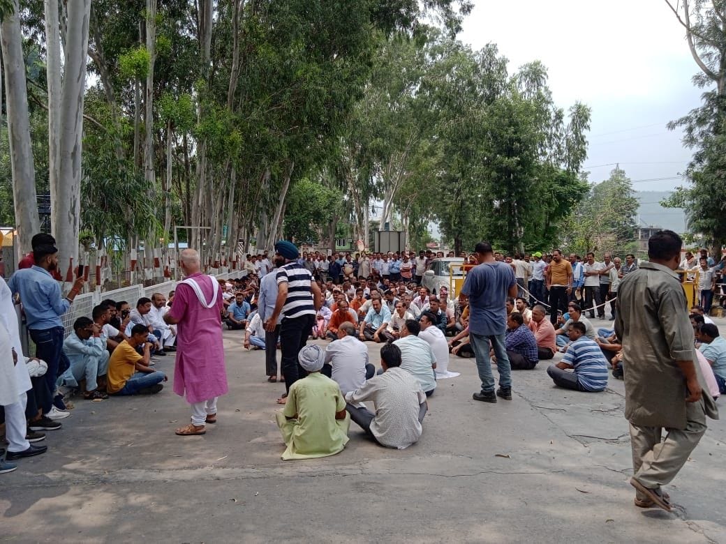 truck operator strike continue