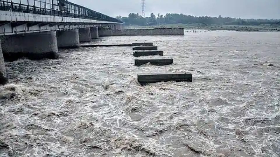 Weather Forecast Today 14 August Rain Alert in Delhi IMD Orange Alert in Himachal Pradesh Monsoon Updates