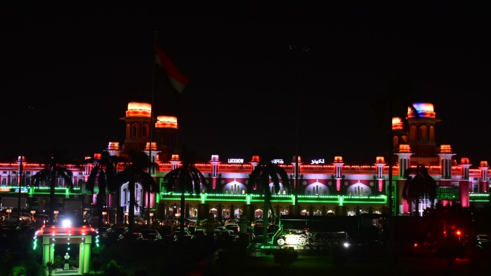 Some pics of lucknow celebrating Amrit mahotsav.