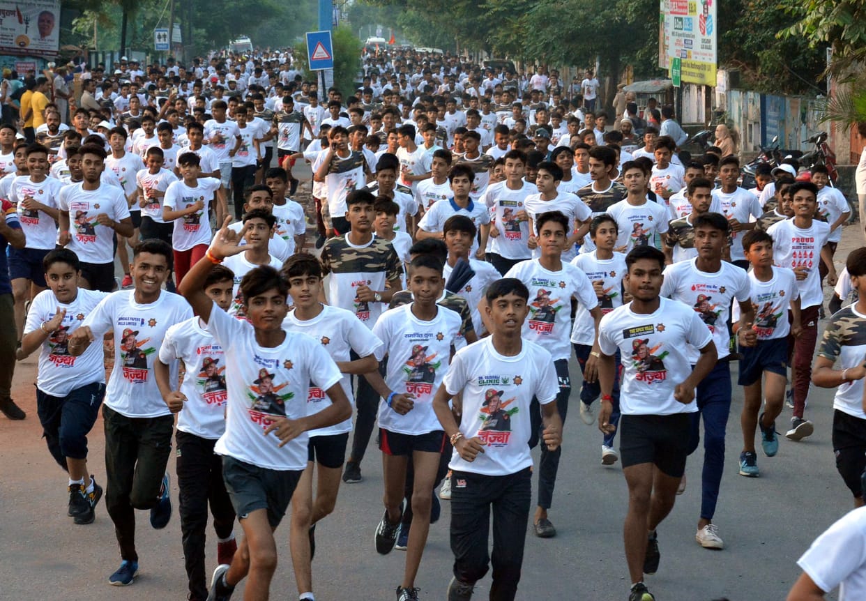 Youth run with the spirit of patriotism