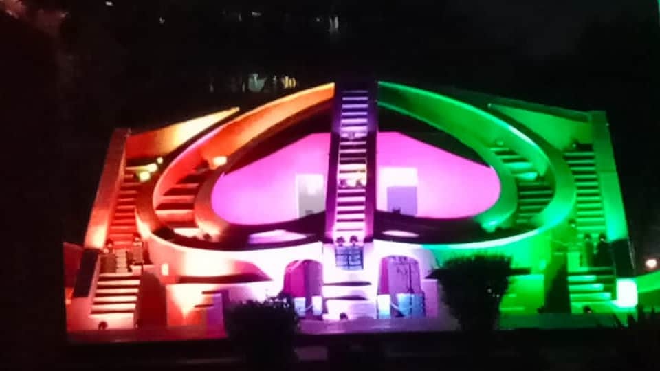 Har Ghar Tiranga: Historical monuments and buildings of the country illuminated with the tricolor