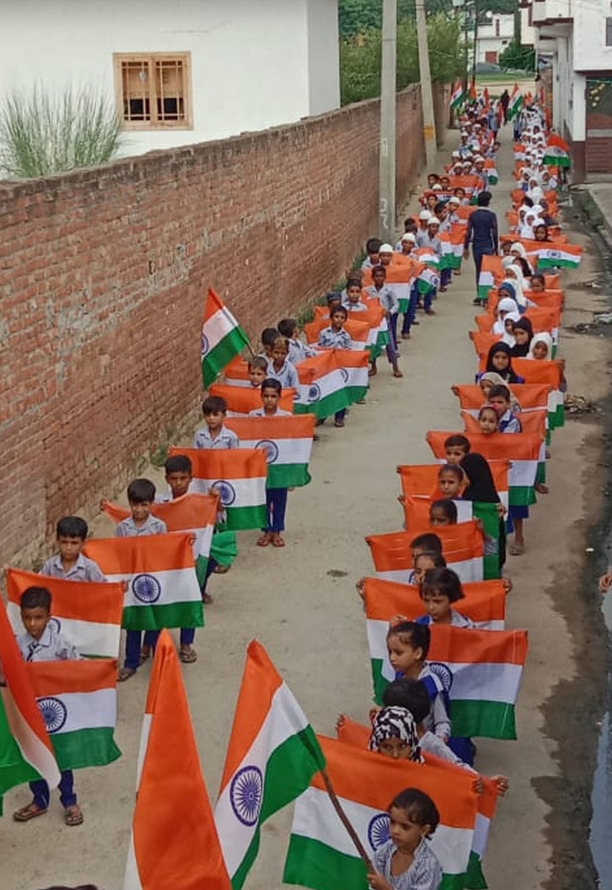 15 august