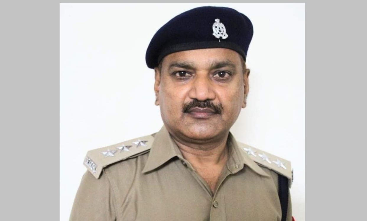 Anil Mishra of Hardoi will get Silver Commendation Disc, will be honored on Independence Day