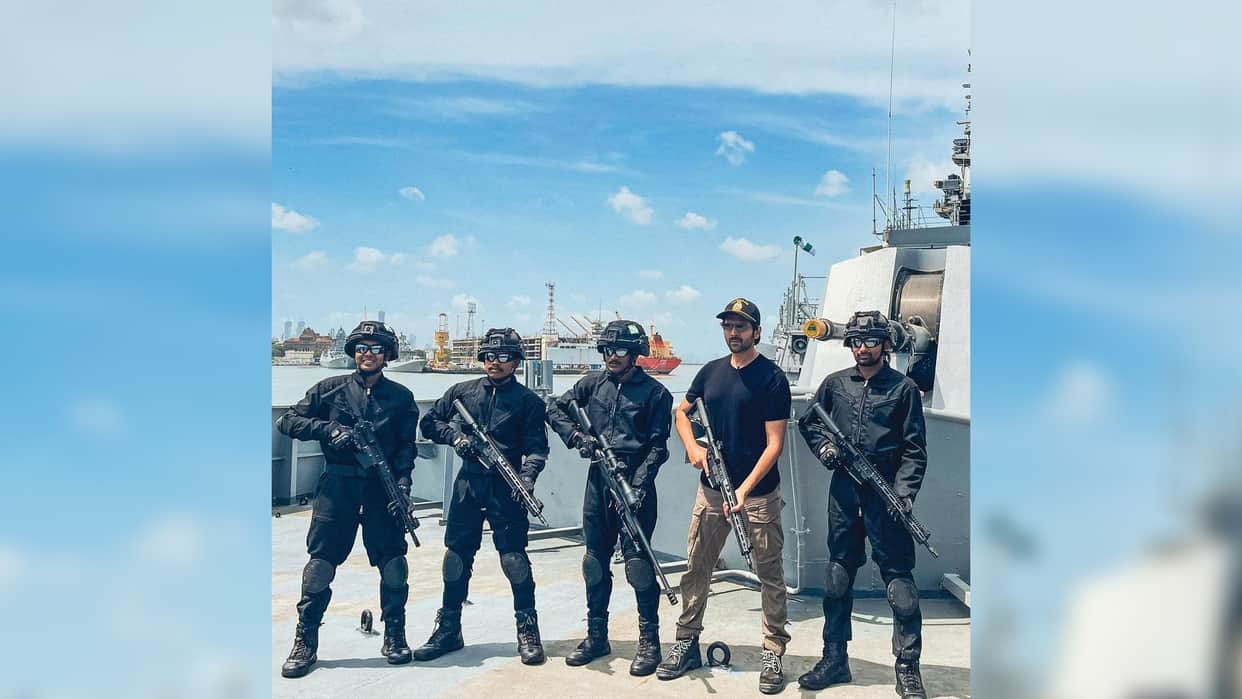 Kartik Aaryan spends a day with Indian Navy Officers, ahead of Independence day, see photos videos