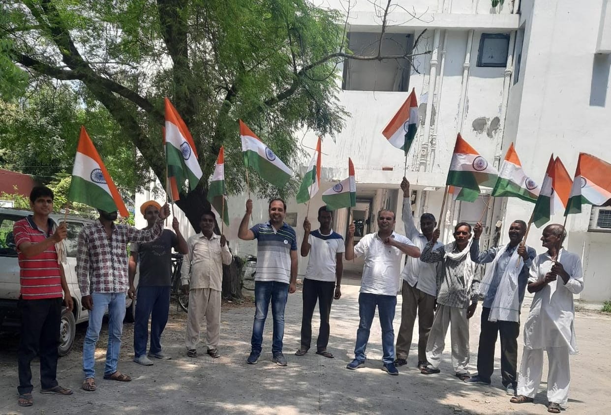 Flags placed at teachers' house in KU campus, Kurukshetra