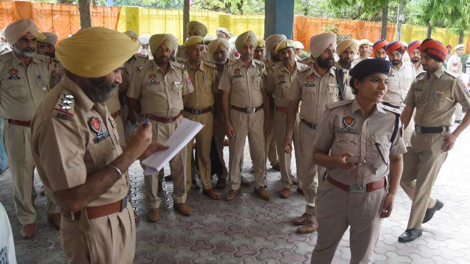 Security beefed up at Ludhiana railway station on 75th Independence Day