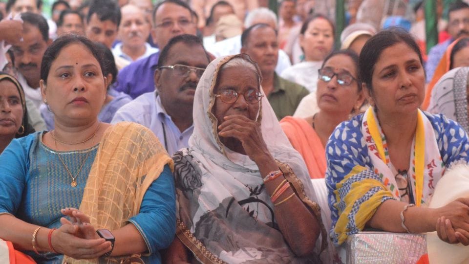 brave women honored by Amar Ujala in Agra on independence day 2022