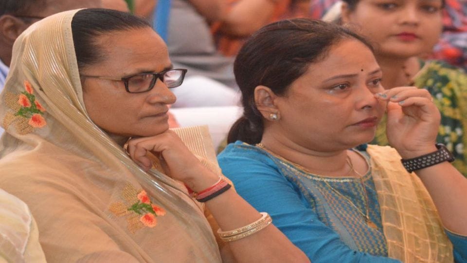 women got emotional in Amar Ujala Veerangana Samman ceremony